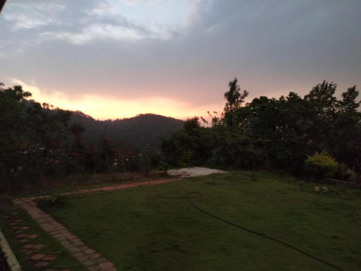 Abiyal Mountain Stay Мадикери Экстерьер фото