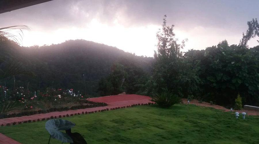 Abiyal Mountain Stay Мадикери Экстерьер фото